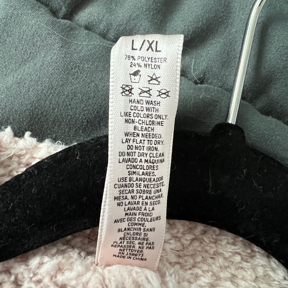 SKIMS Cozy Robe - Picture 3 of 3